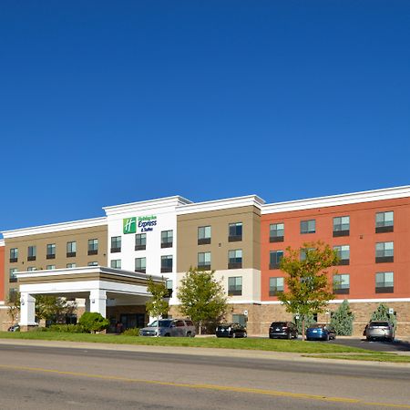 Holiday Inn Express & Suites Pueblo By Ihg Экстерьер фото