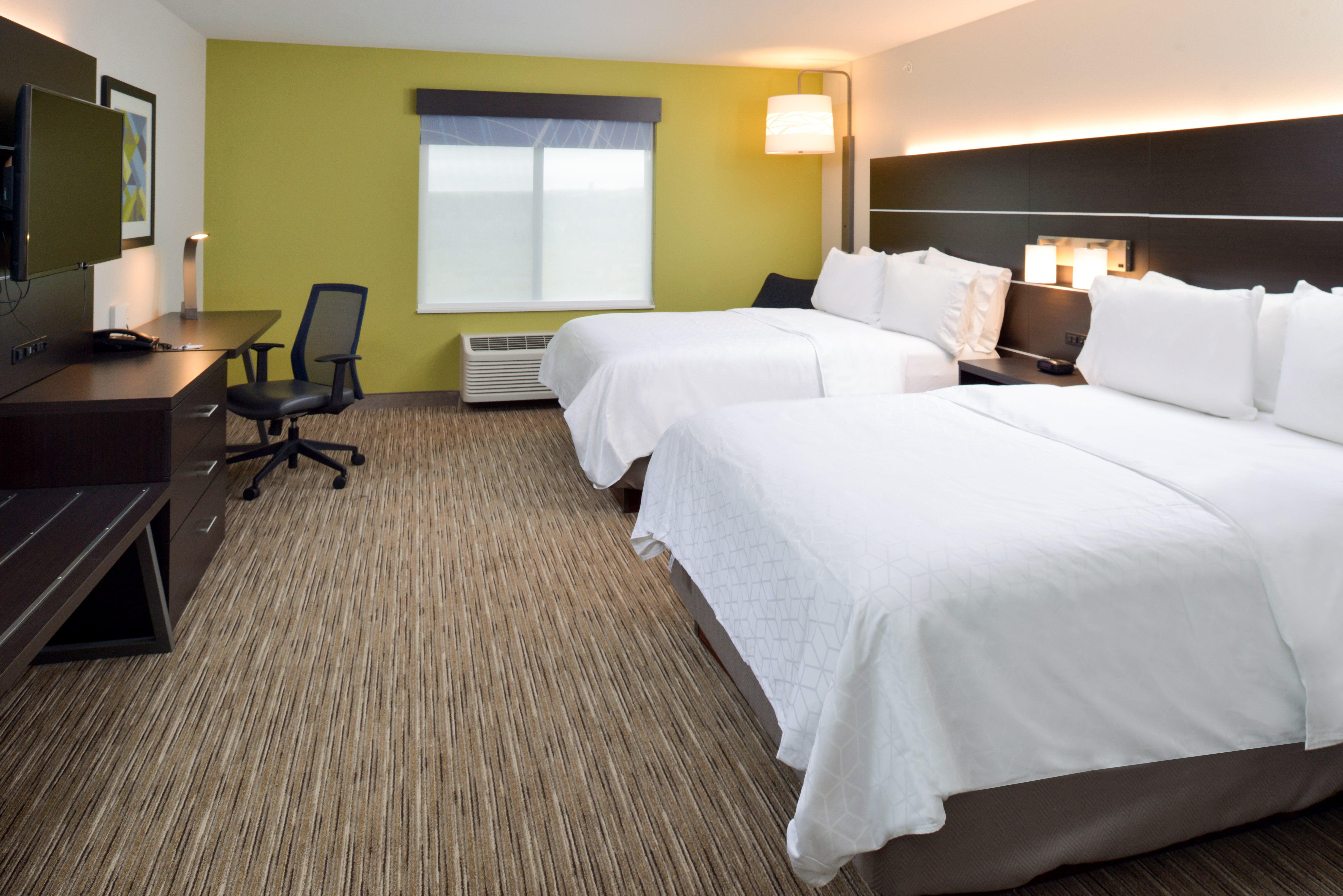 Holiday Inn Express & Suites Pueblo By Ihg Экстерьер фото