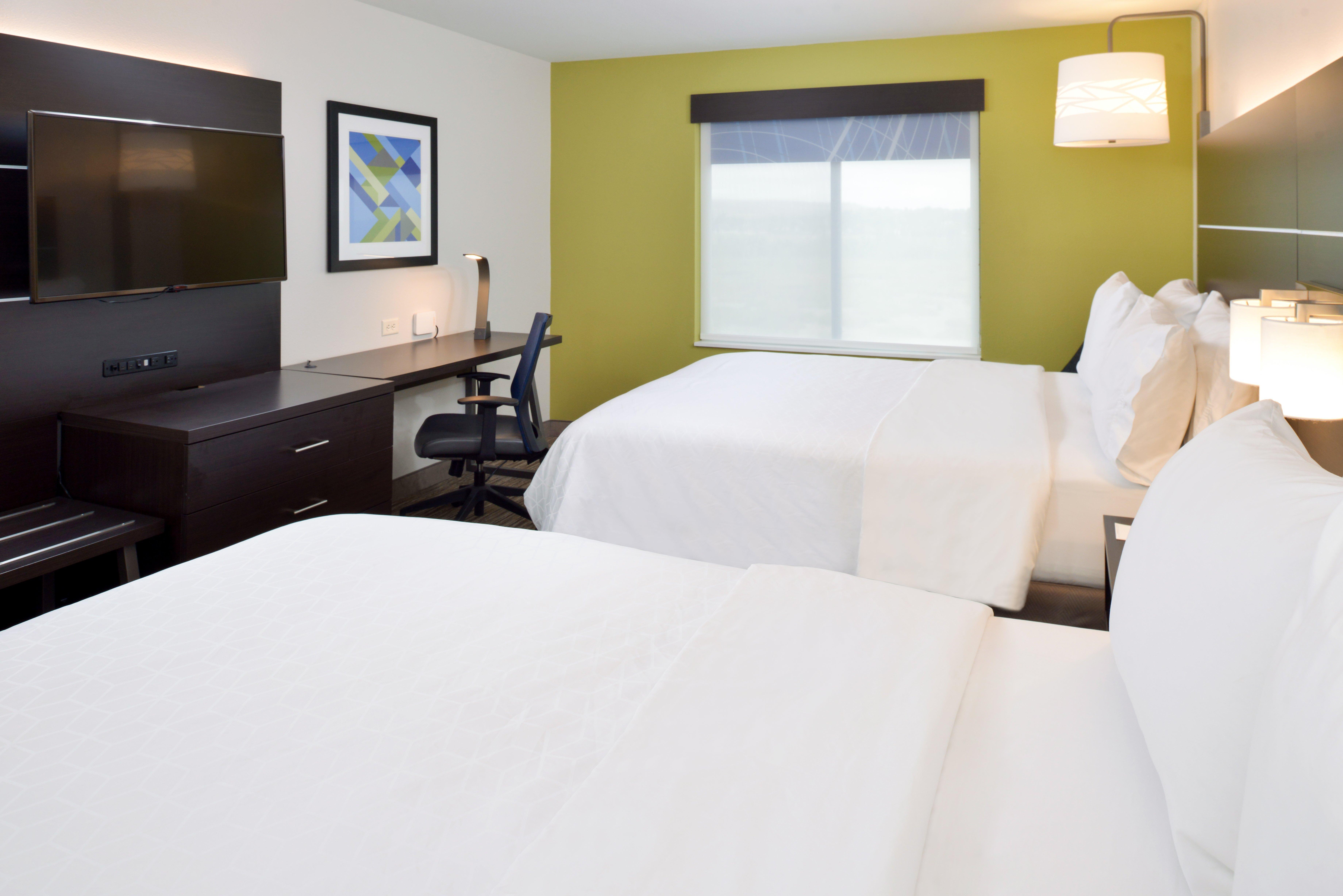 Holiday Inn Express & Suites Pueblo By Ihg Экстерьер фото