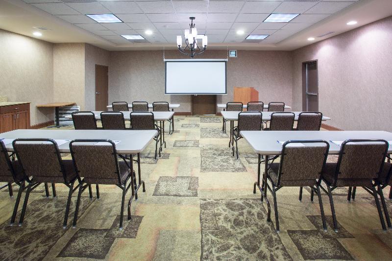 Holiday Inn Express & Suites Pueblo By Ihg Экстерьер фото